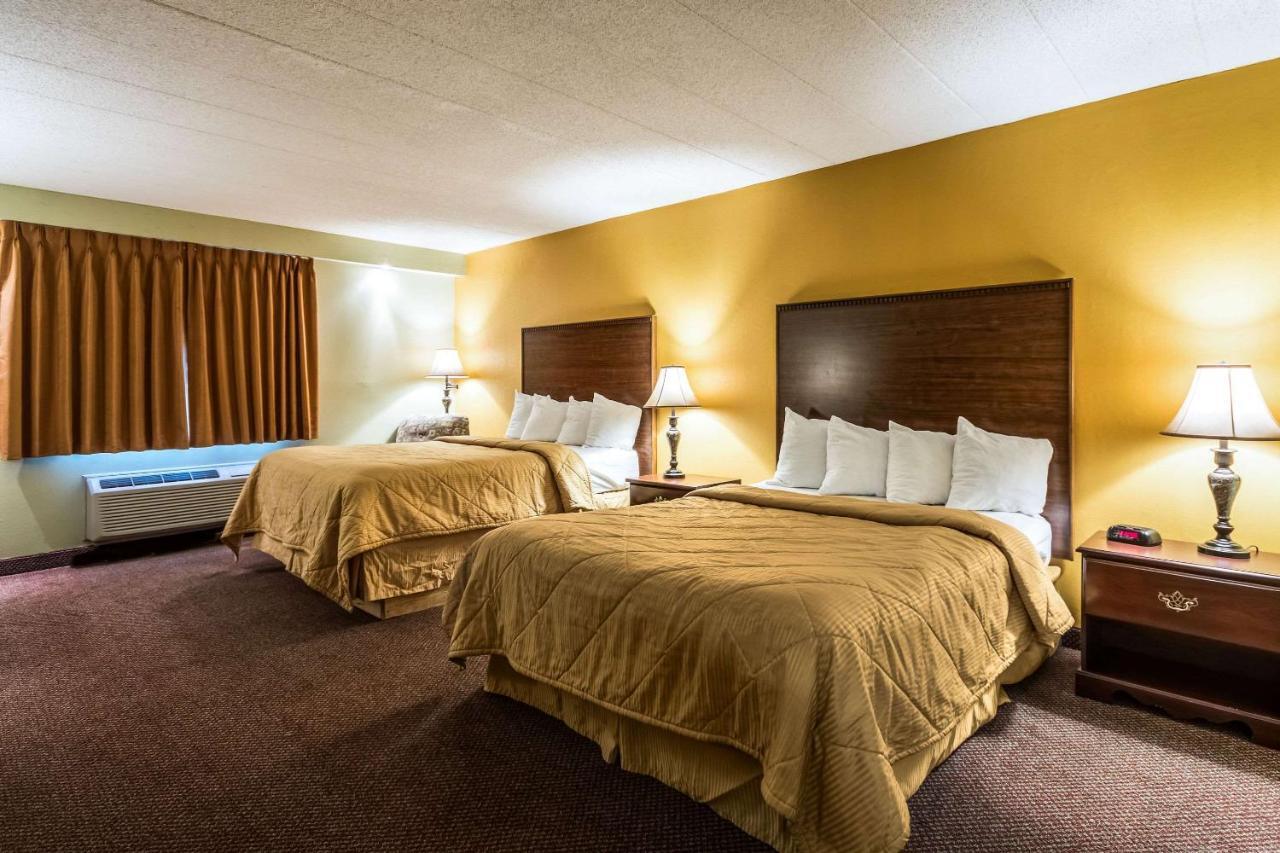 Quaint Inn&Suites McHenry Extérieur photo