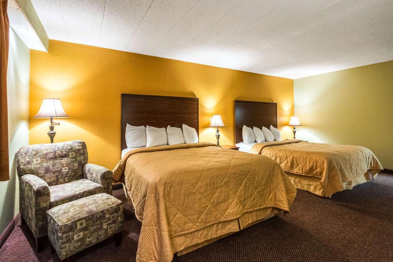 Quaint Inn&Suites McHenry Extérieur photo